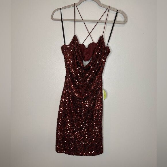 Windsor Allie Sequin Mini Dress NWT - Picture 3 of 5
